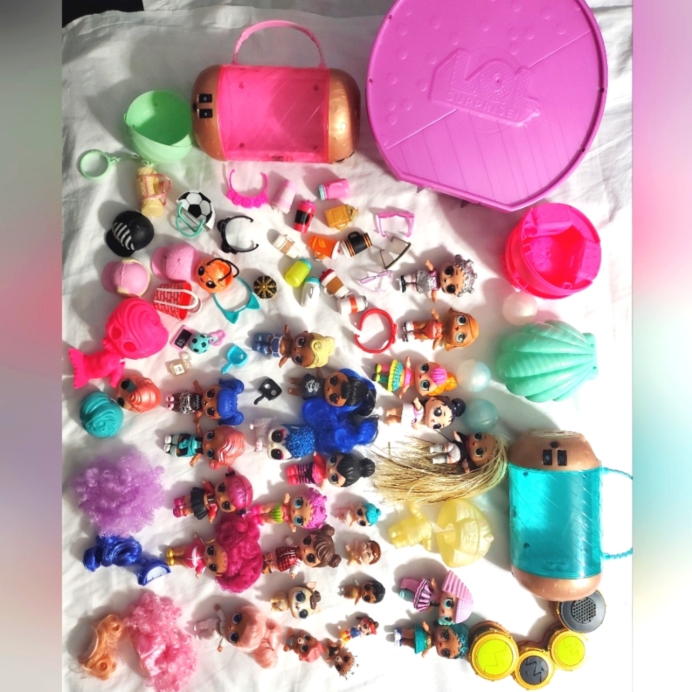 : *  LOL SURPRISE MINI FIGURES OF Dolls Pets Cases & accessories bundle